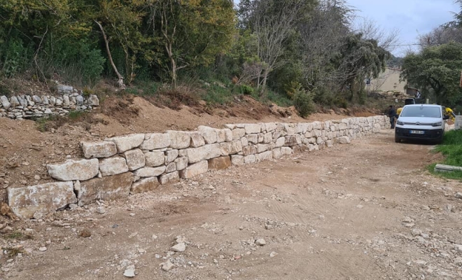 Construction de mur en pierre à Apt, Saint-Saturnin-lès-Apt, Poncet Travaux Verts