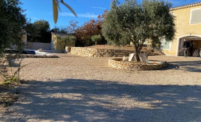 Saint-Saturnin-lès-Apt, Poncet Travaux Verts