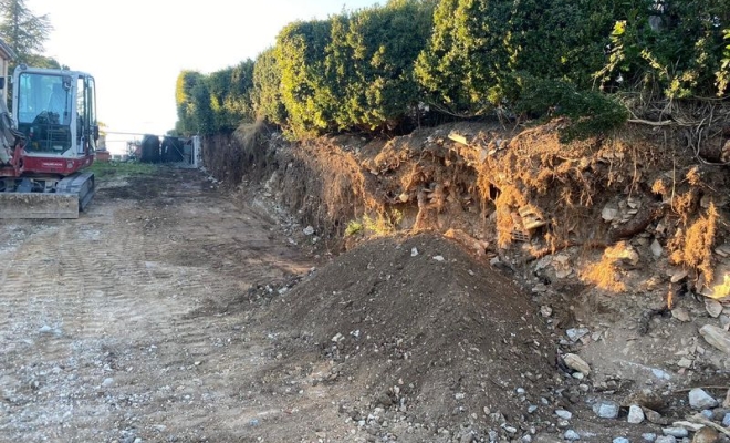 Réalisation d'un muret de jardin, Saint-Saturnin-lès-Apt, Poncet Travaux Verts